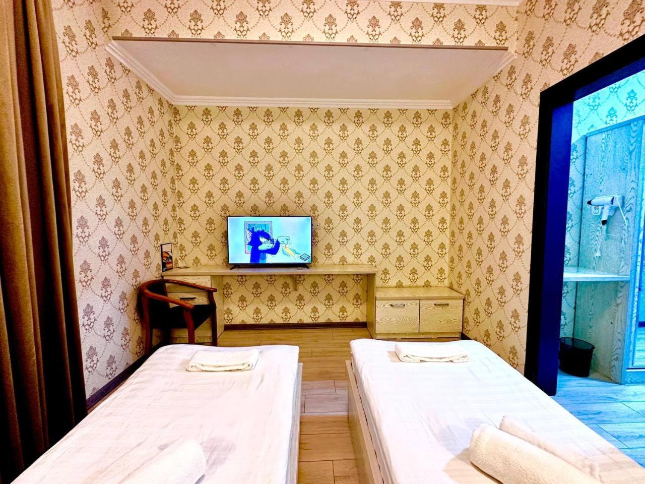 טשקנט Izza Palace Hotel 150Mbs Wifi מראה חיצוני תמונה